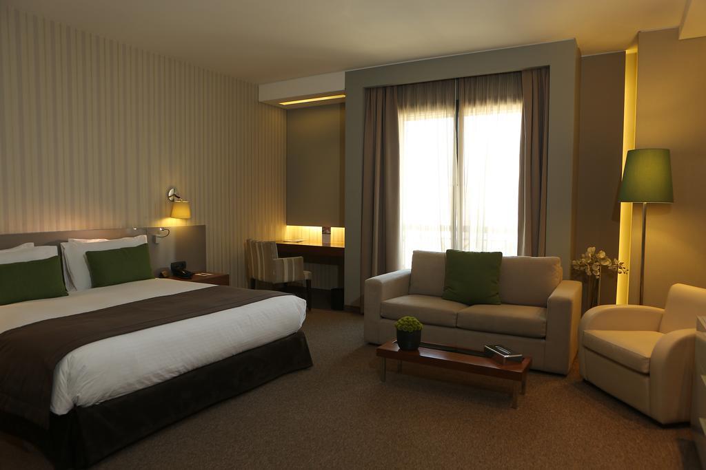Parktower Suites Beirut Exterior foto