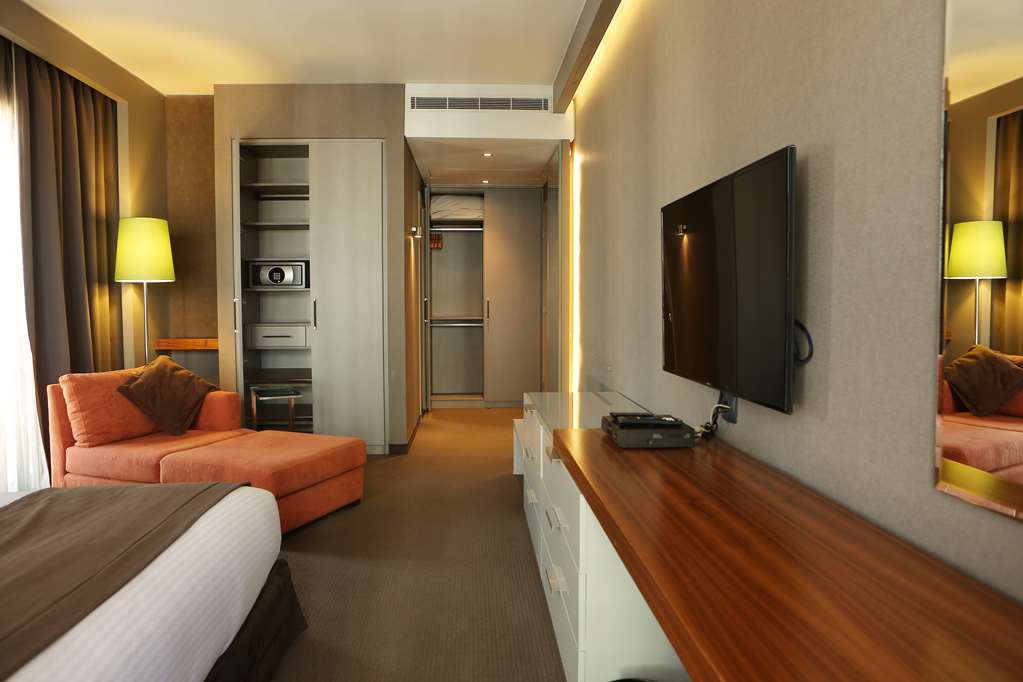 Parktower Suites Beirut Zimmer foto